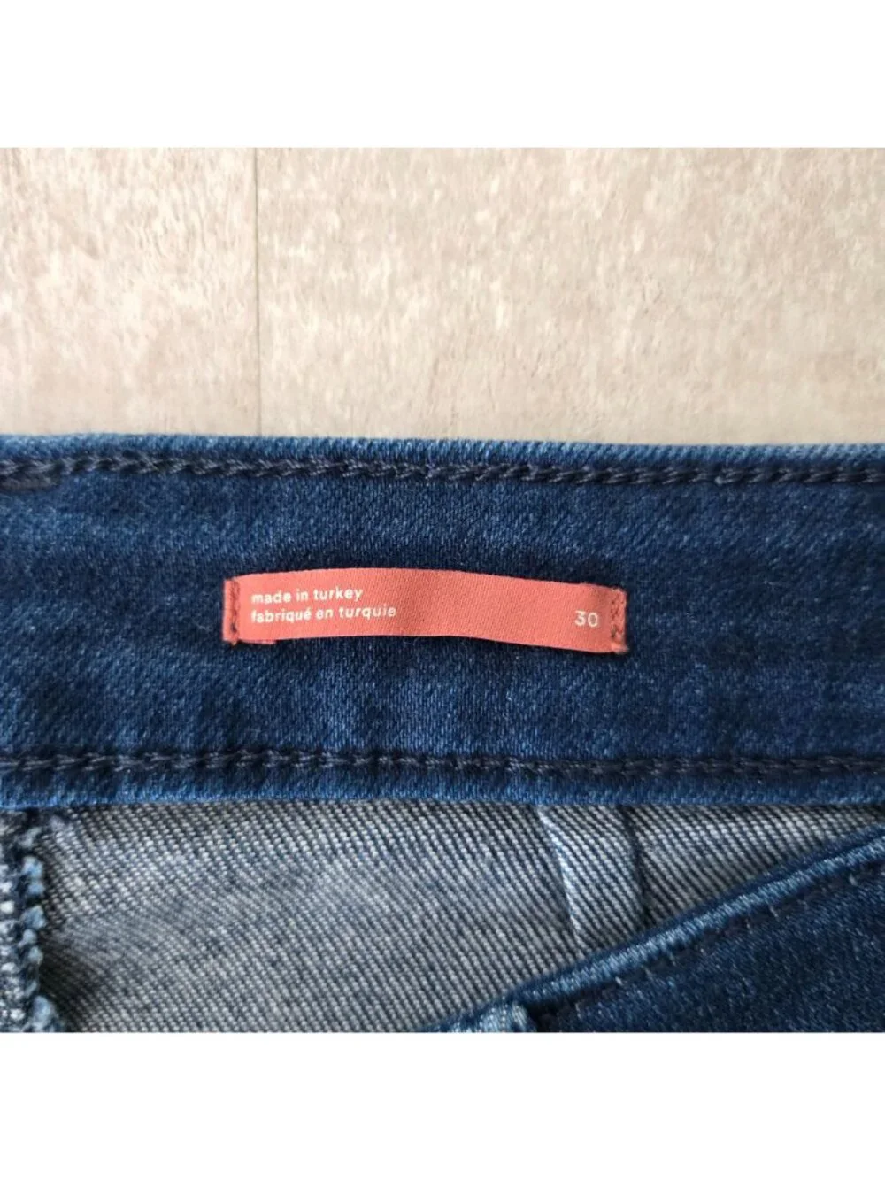 Pilcro Wide Leg Jeans Sz 30 High Waisted Minimalist Relaxed Dark Blue Wash Denim